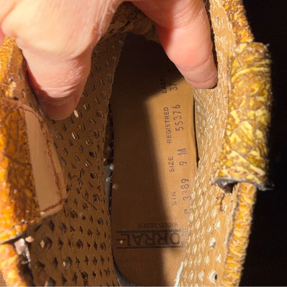 Corral Galapagos Laser Cutout Booties Tan Western Cowgirl Boots Festival Sz 9 - Picture 7 of 8